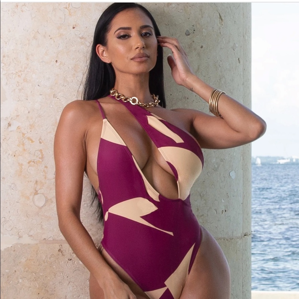 Xylo One Piece - Tahitian Wine by Matte Collection